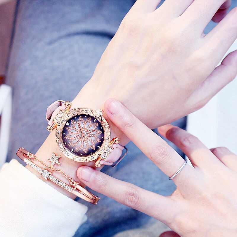 WOMEN'S WATCH + BRACELET Trendy and Elegant